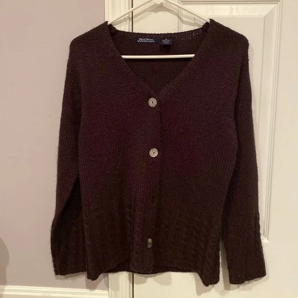 Brown button-up sweater🧸🌿 Only worn a couple... - Depop